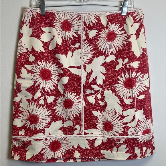 LOFT Dresses & Skirts - LOFT Red and White Floral Mini Skirt